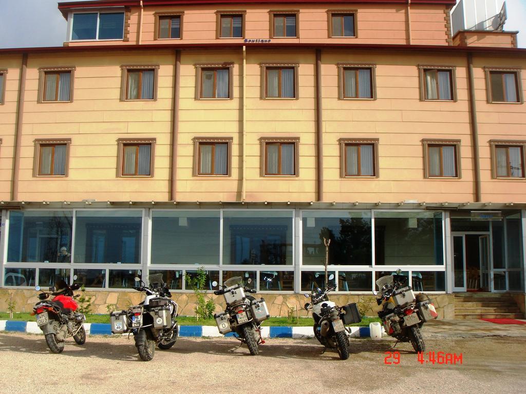 Butik Ertur Hotel Dogubayazit Exterior foto